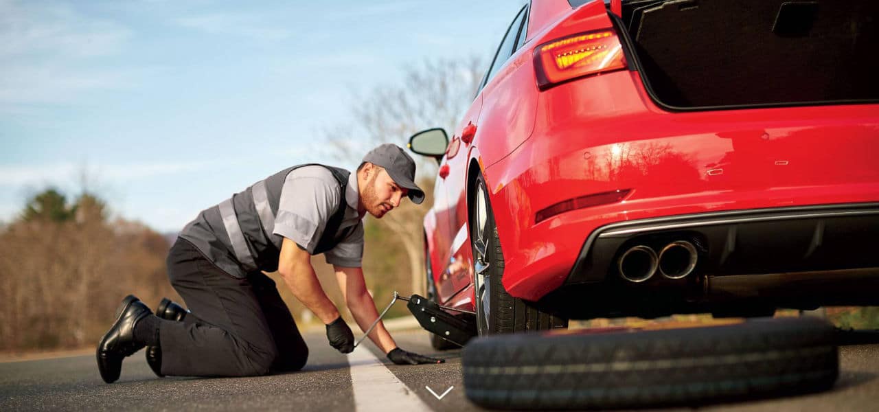 All Roadside Towing - Towing San Diego does flat tire change and replacement.