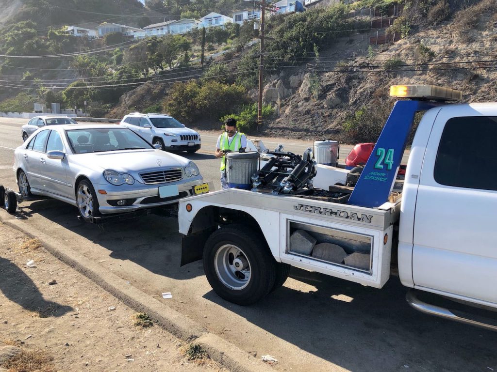 All Roadside Towing Impound Service
