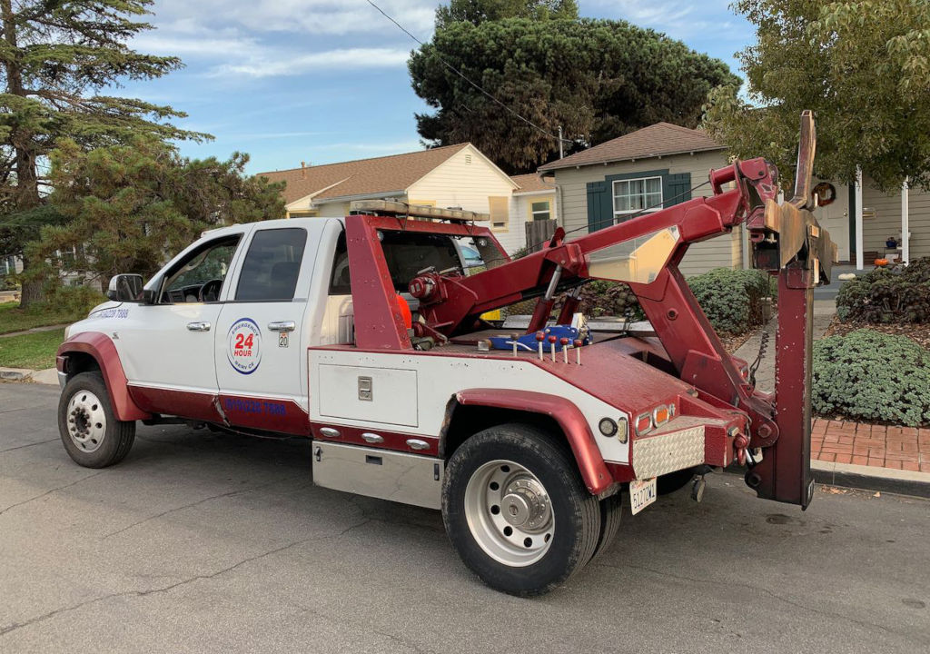 La Jolla Towing
