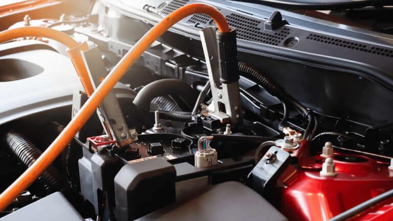 San Diego Towing company can jump start that dead battery of yours. Let All Roadside Towing jump start or replace your dead battery..