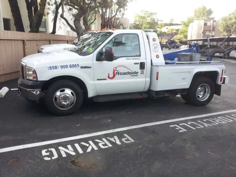 Towing San Diego does Private Property Impound Towing - Small impounds truck