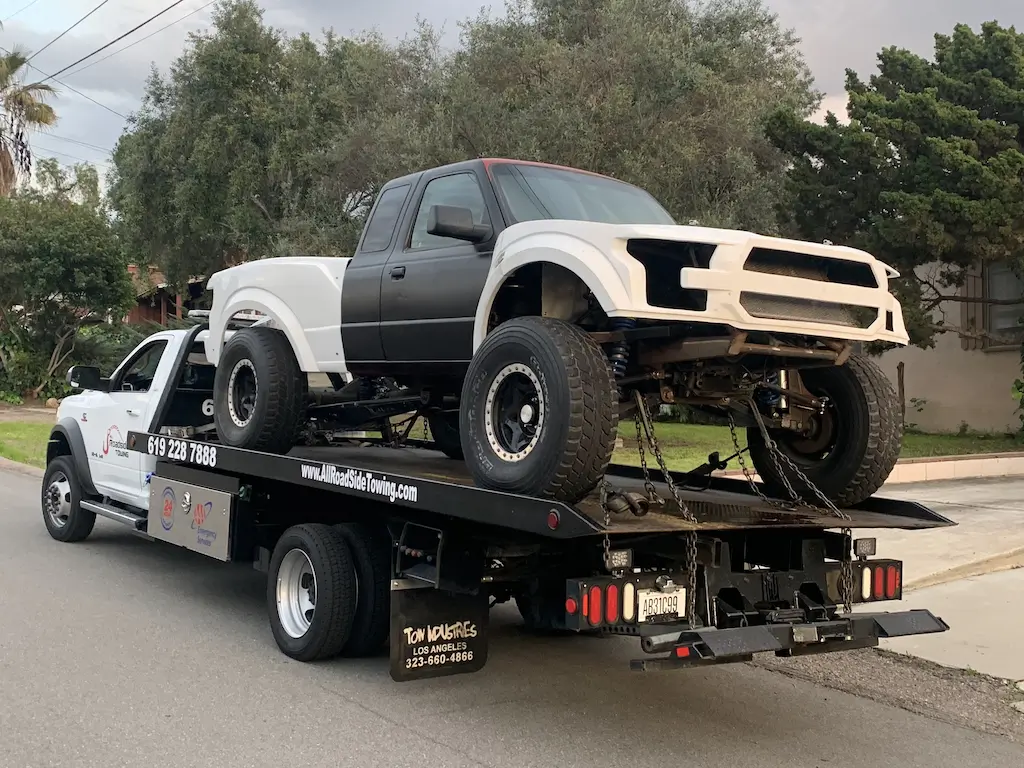 Cheap Fast Towing San Diego - baja truck on the back of the flatbed.