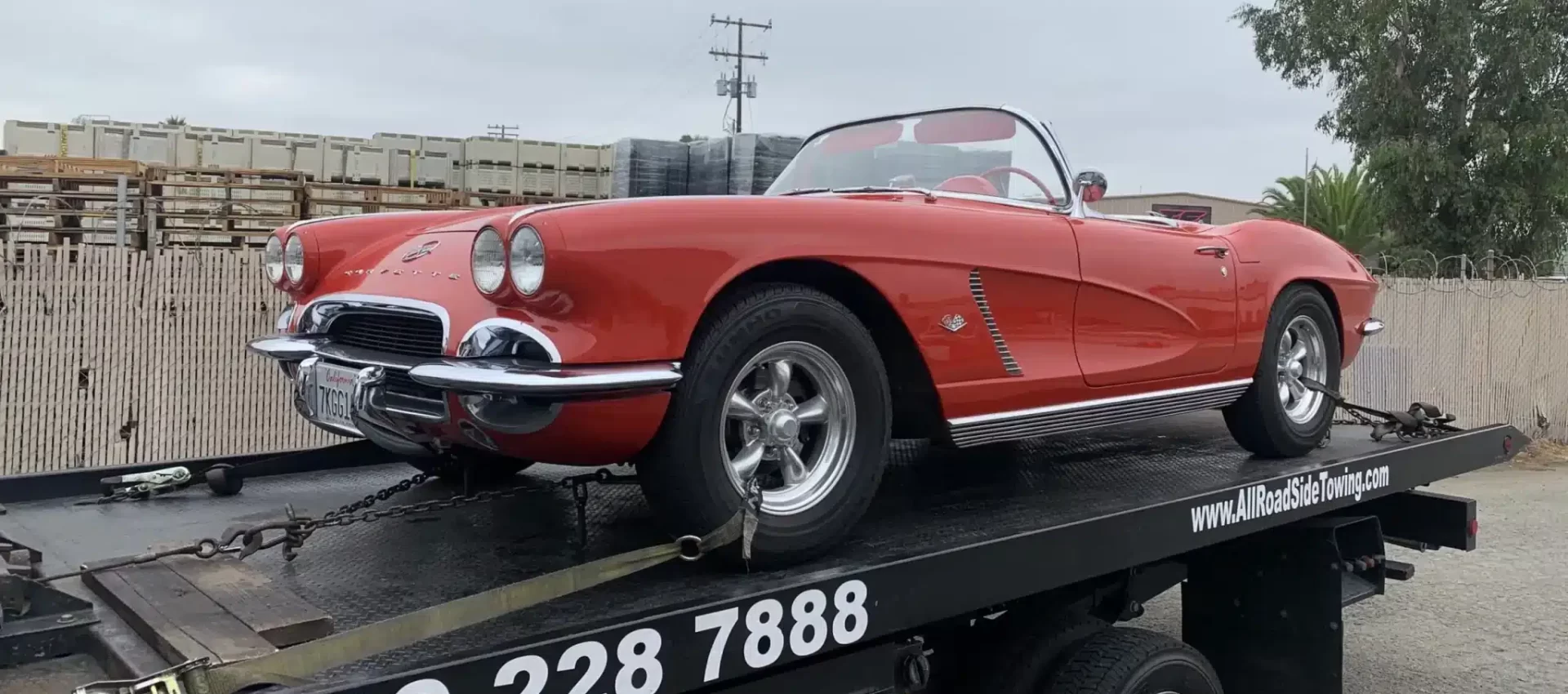 All Roadside Towing, loves go tow classic vette's!